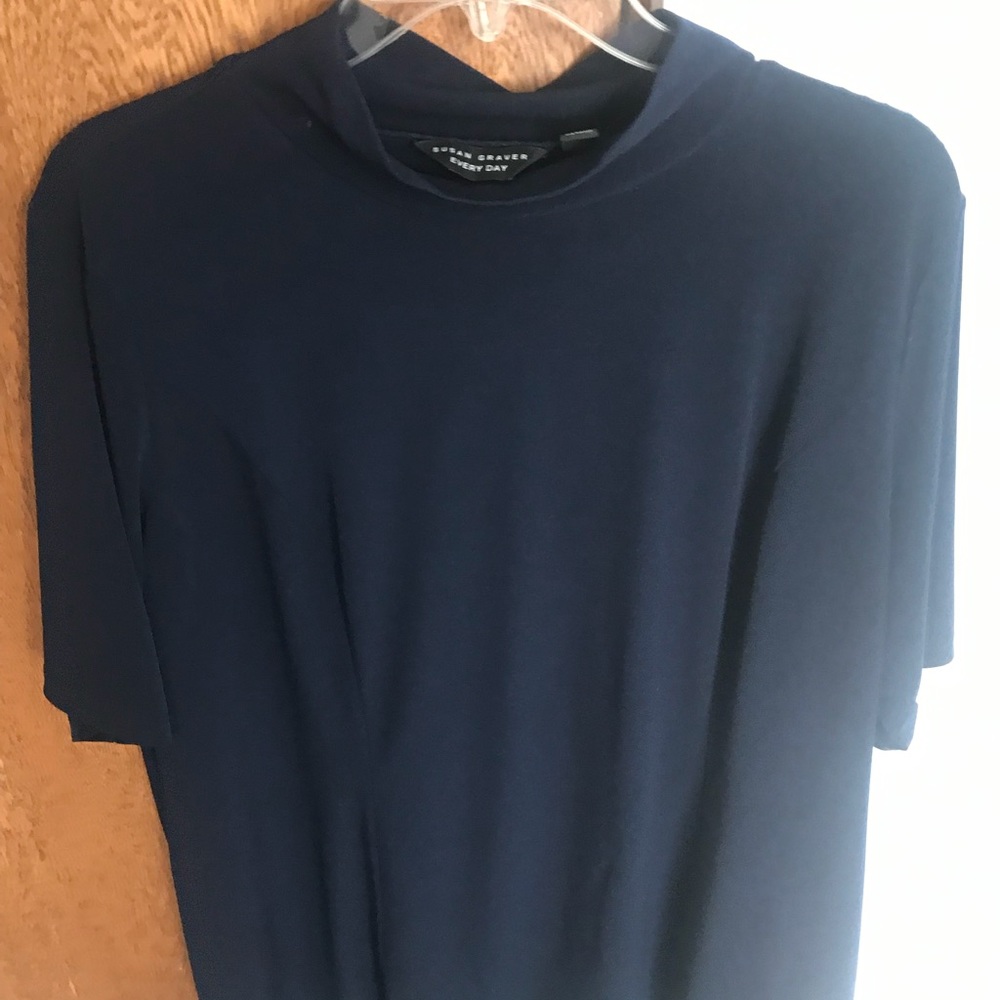 Susan Mcgraver nay blue everyday top lightly worn